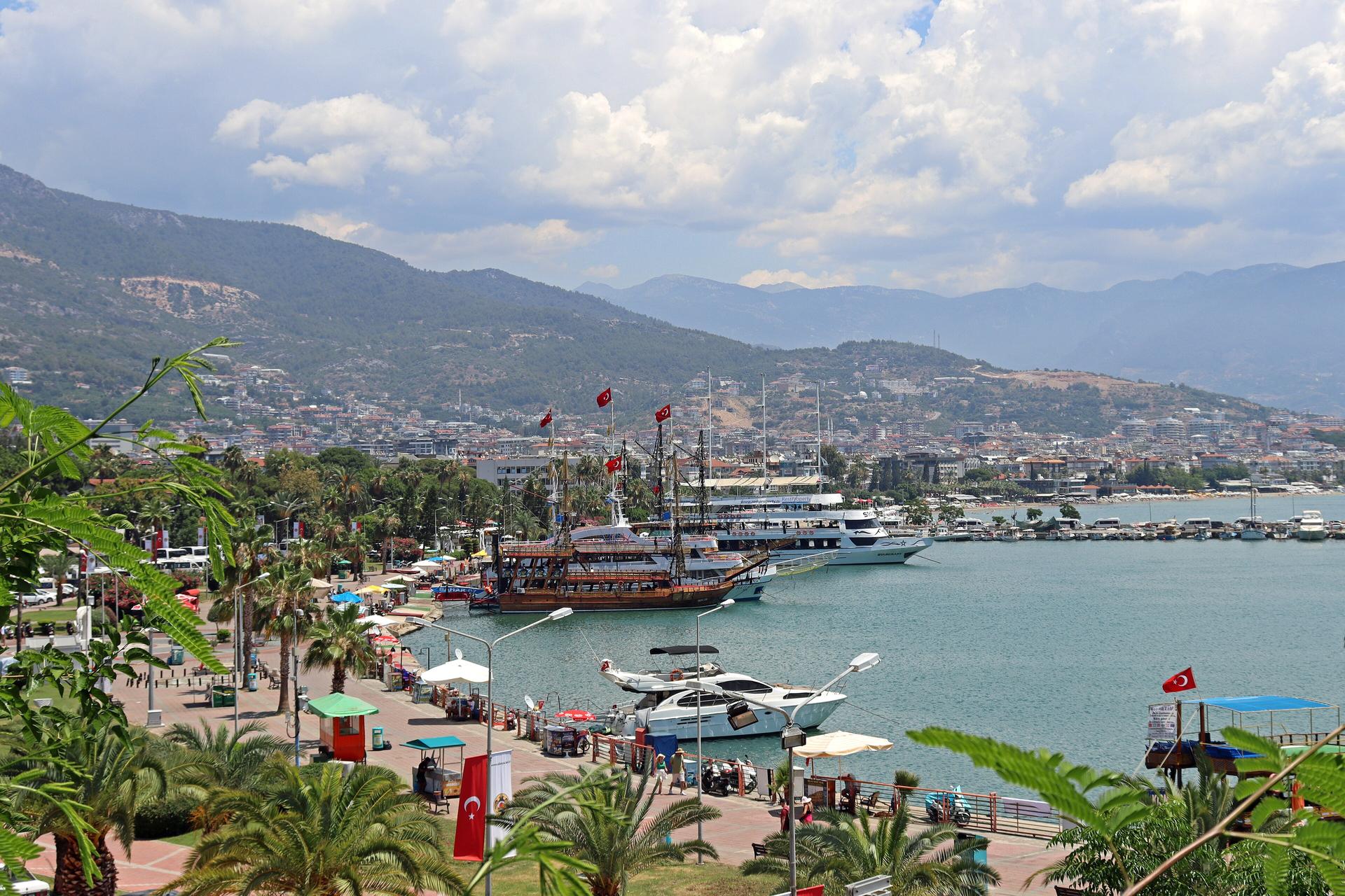 A seaside promenade in Turkey during golden hour
